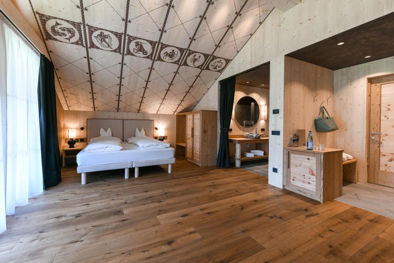 Dolomites Living Hotel Tirler ألب دي سوزي المظهر الخارجي الصورة