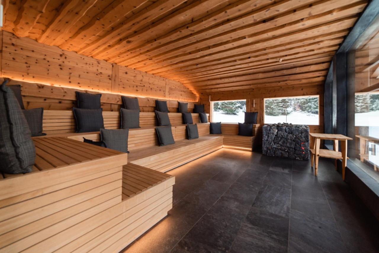 Dolomites Living Hotel Tirler ألب دي سوزي المظهر الخارجي الصورة