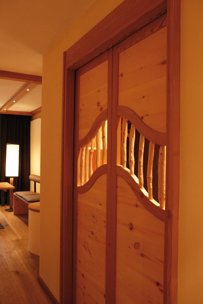 Dolomites Living Hotel Tirler ألب دي سوزي المظهر الخارجي الصورة
